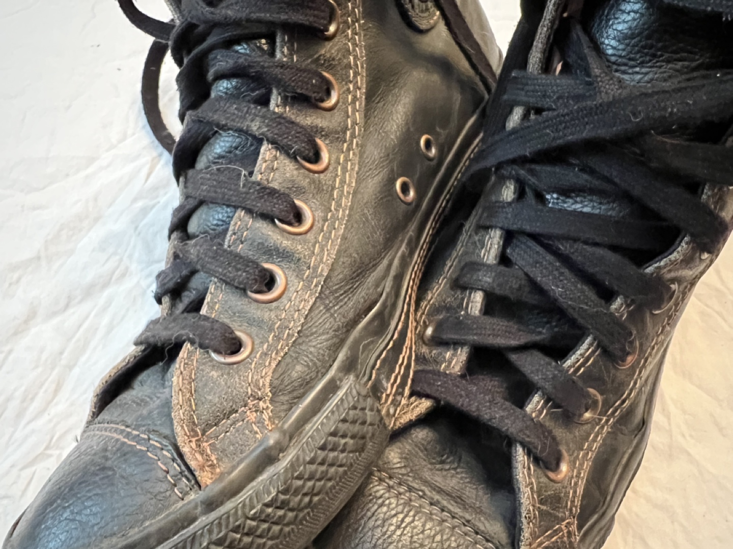 Vintage Converse Leather Sneakers, Women’s 10 - photo 2