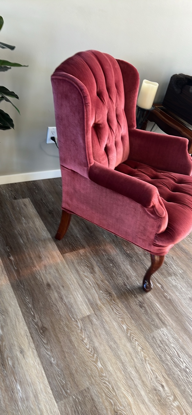 Vintage Pink Velvet Wingback Chair - photo 4
