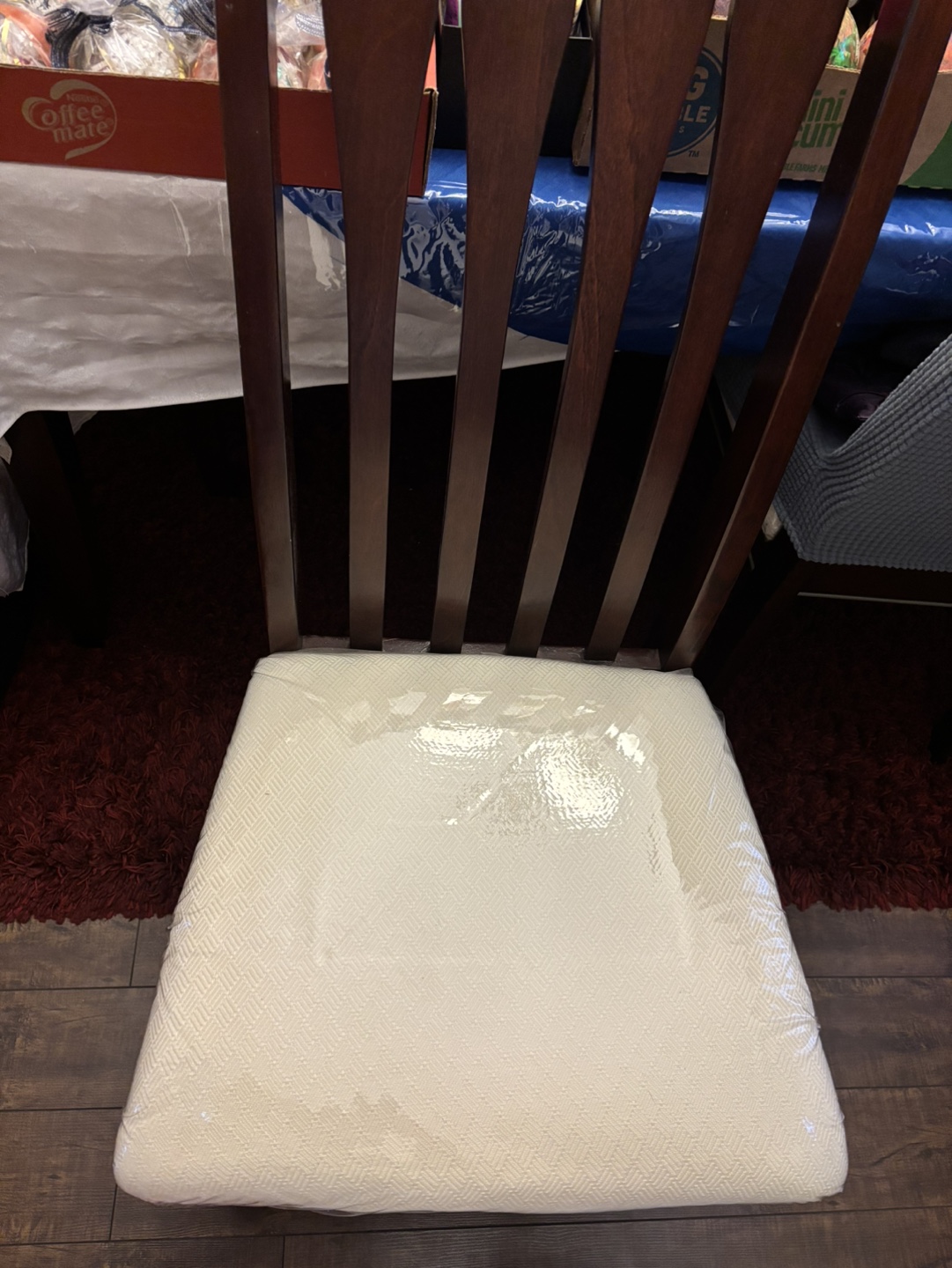Dining room table set - photo 2