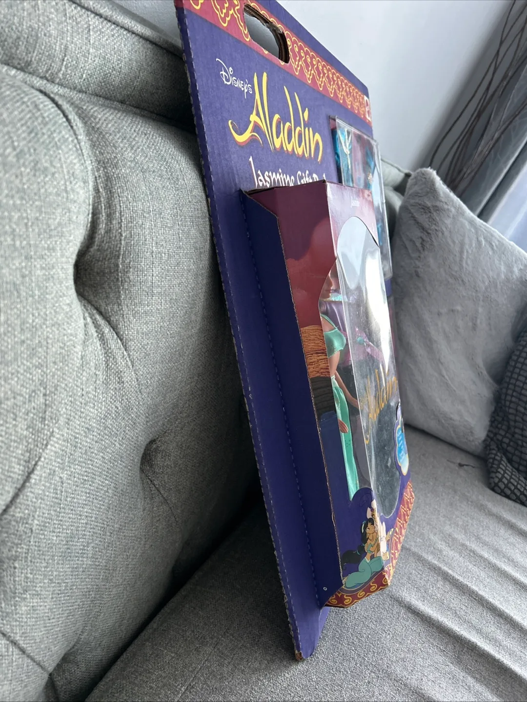 Vintage Disney's Aladdin Jasmine Gift Pack Mattel Doll image indicator(8)