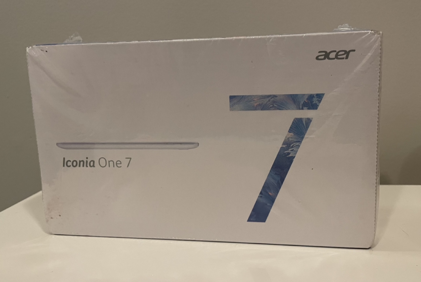 Acer Iconia One 7 Tablet - White - 16GB