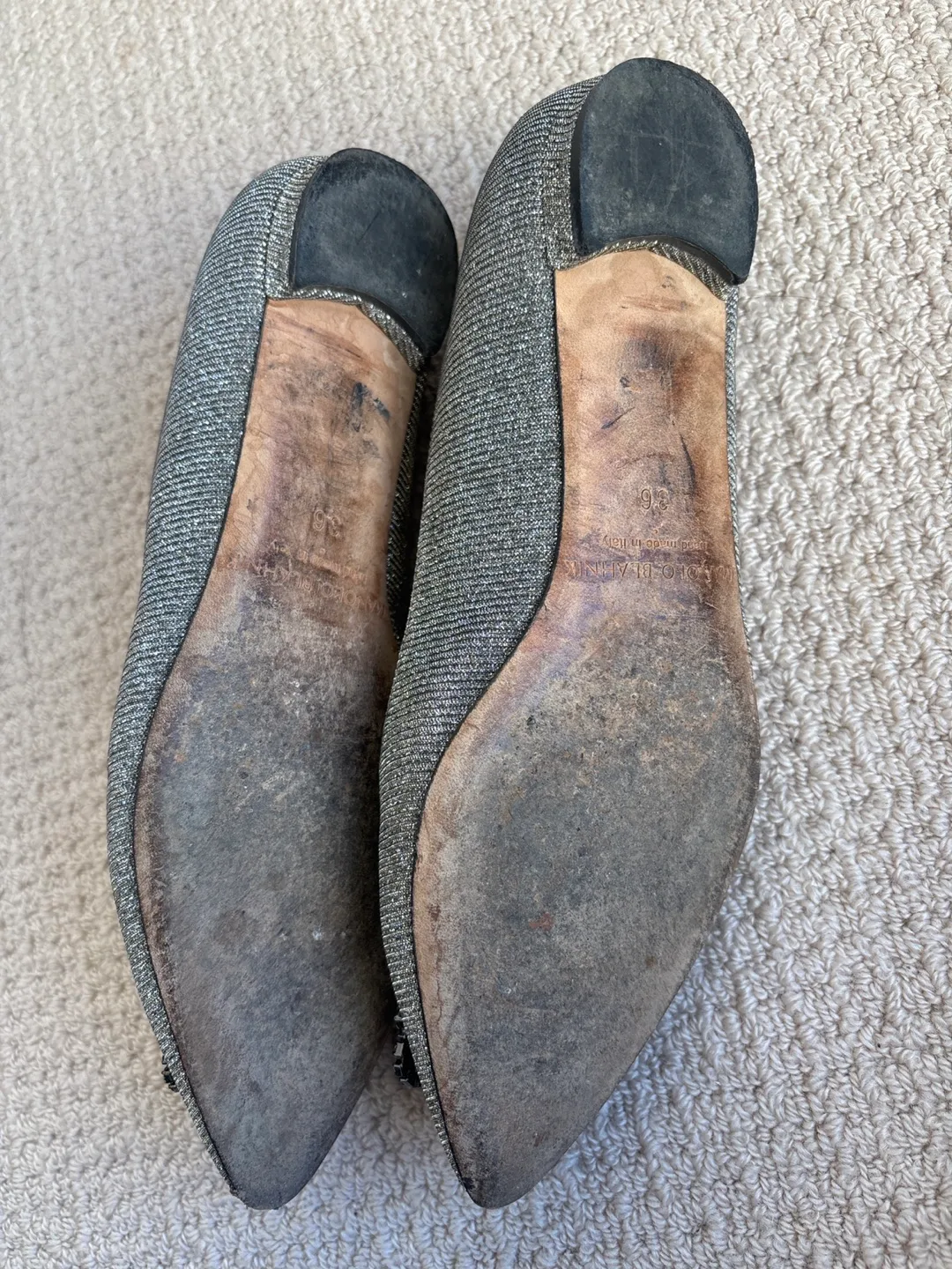 Manalo Blahnik Silver Glitter Ballerinas image indicator(3)