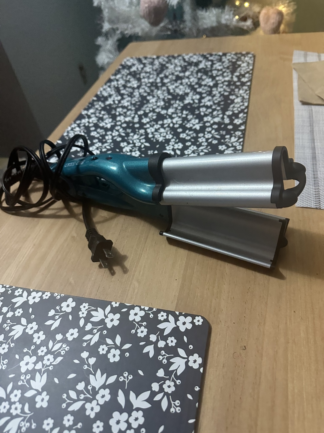 Bed Head Wave Artist Triple Barrel Waver - photo 2
