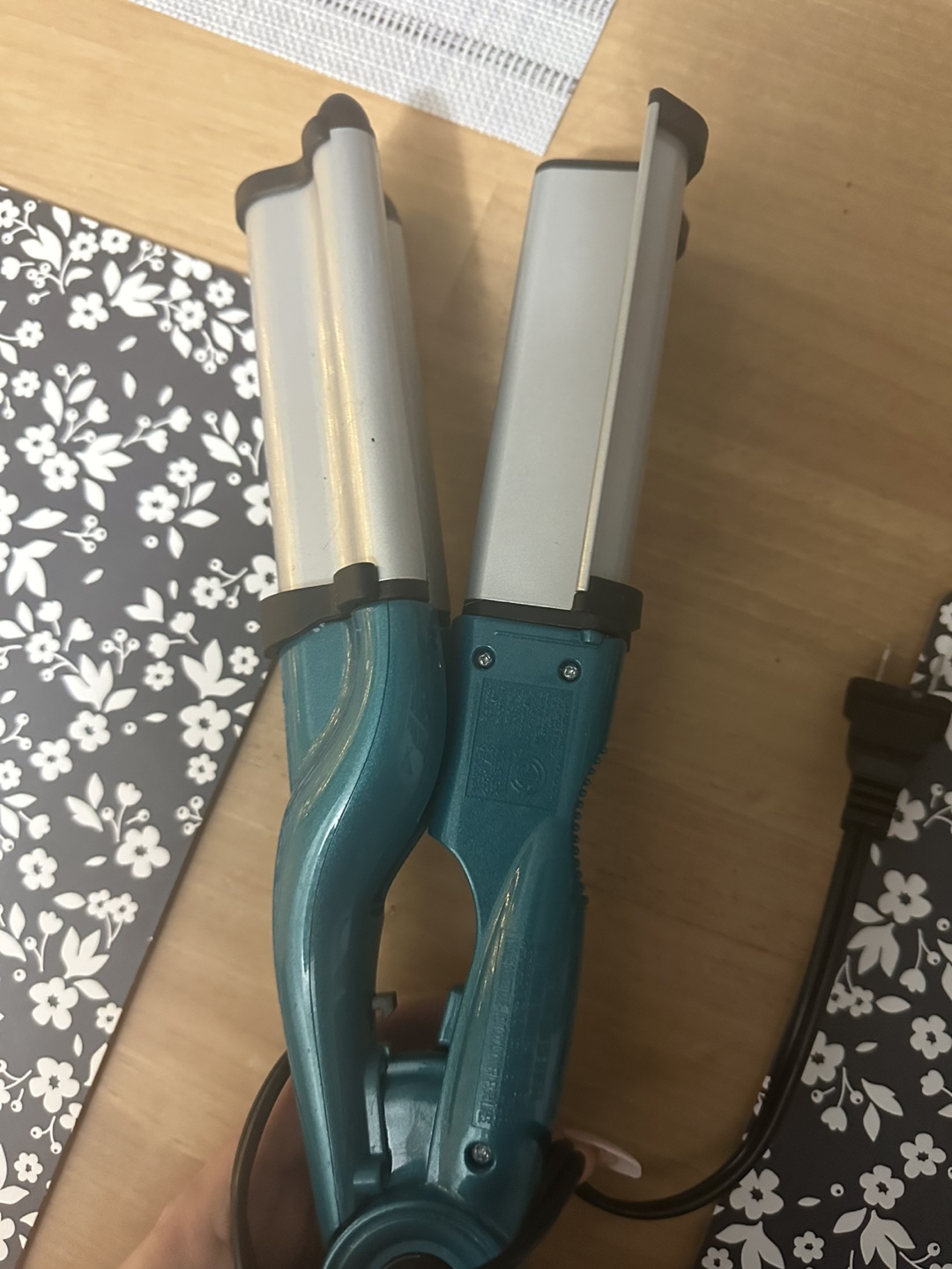 Bed Head Wave Artist Triple Barrel Waver - photo 4