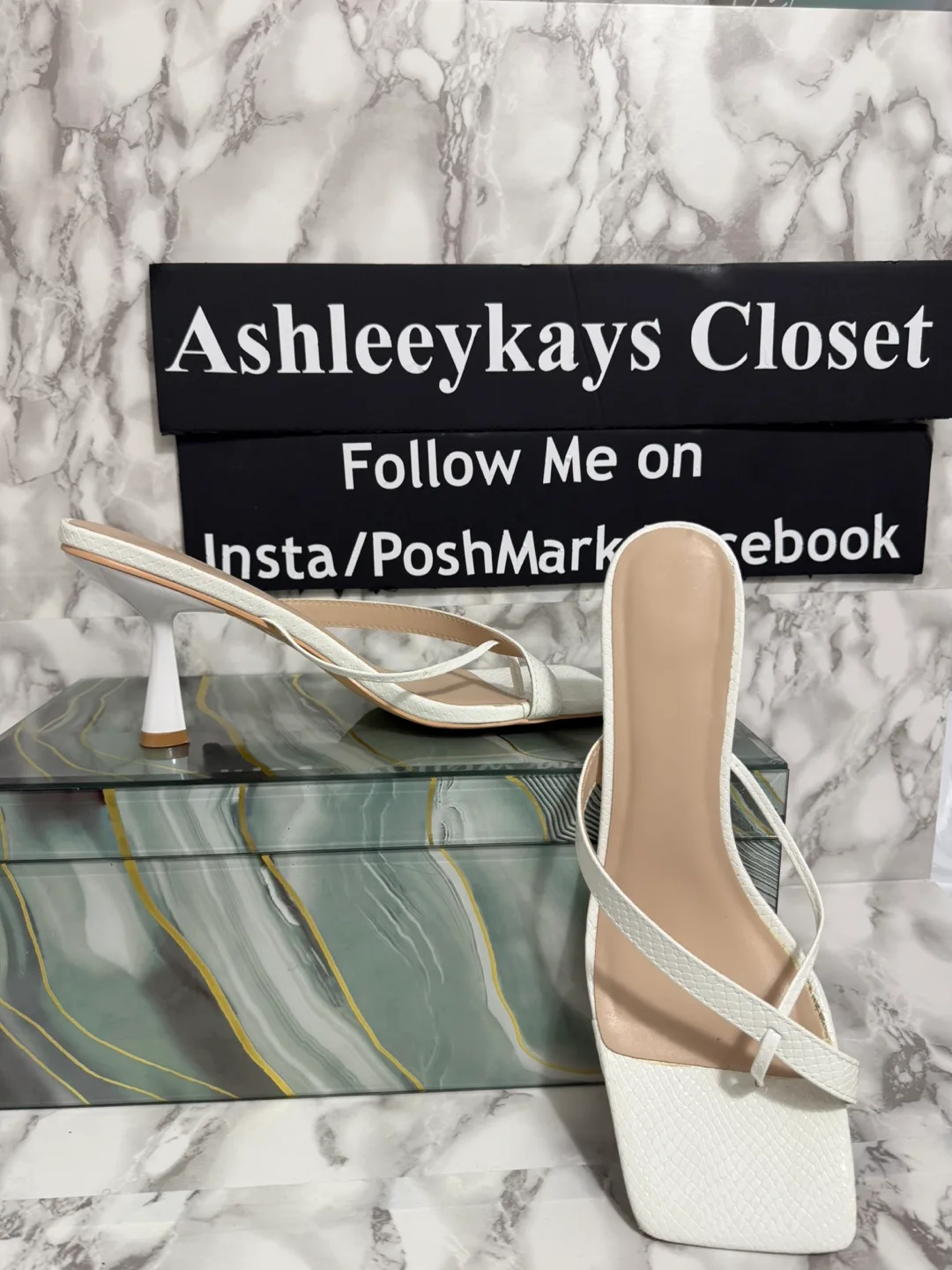 Square Toe Kitten Heel Mules - White, Black & Gold image indicator(3)