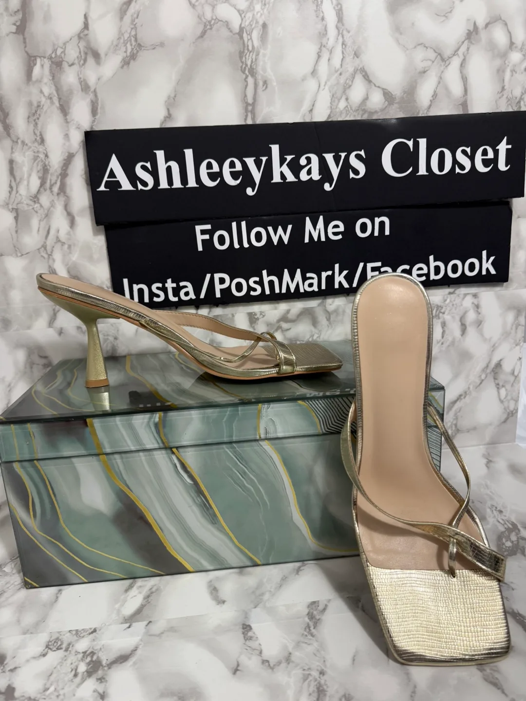 Square Toe Kitten Heel Mules - White, Black & Gold image indicator(2)