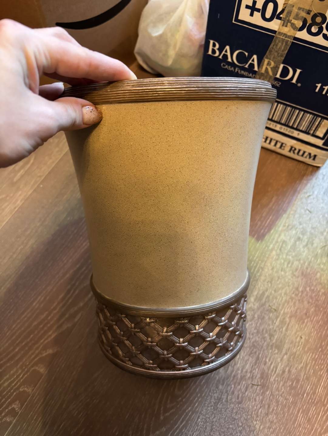 Elegant Ceramic Vase with Rose Gold Accents - photo 2