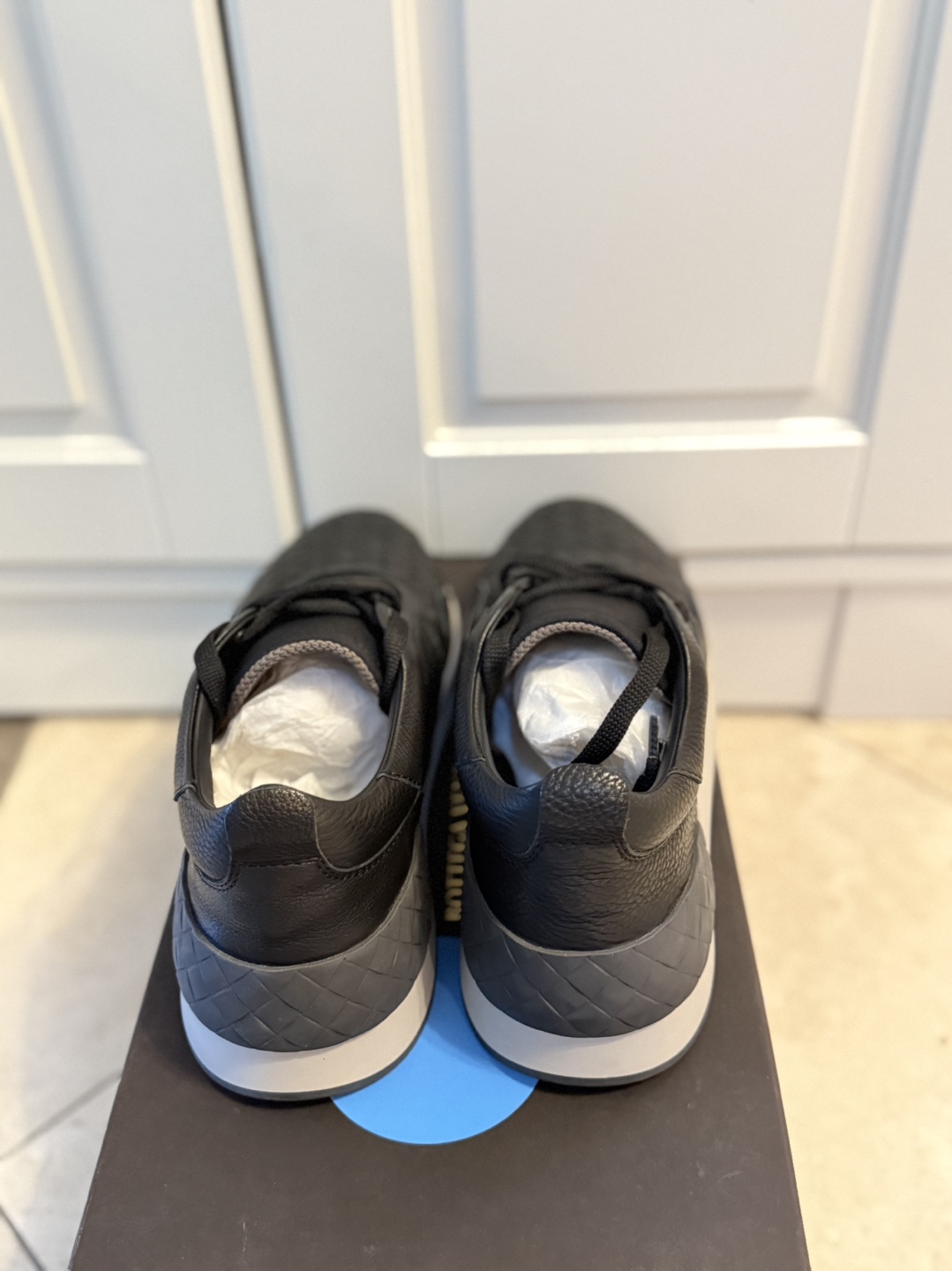 Bottega Veneta Men’s Sneakers Size 39 - photo 3