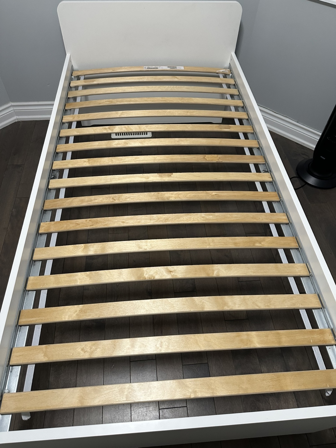 IKEA Hemnes Single Bed Frame White - photo 2