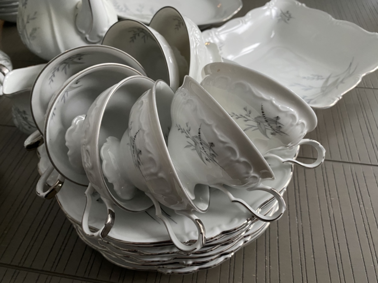 EDELSTEIN Bavaria Maria Theresa Fairfield Dinner Set CIRCA 1950s - photo 3