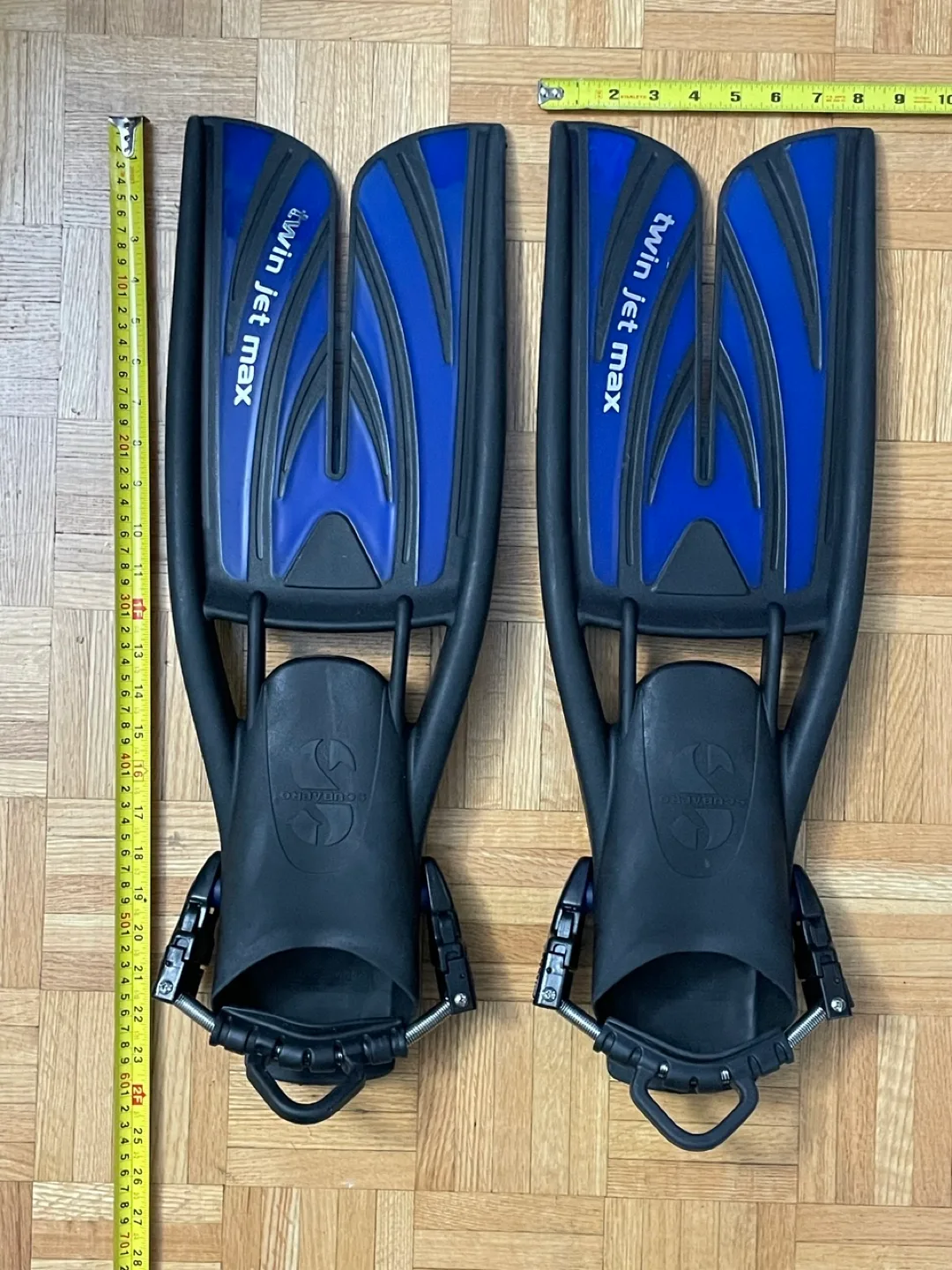 Scubapro Twin Jet Max Fins and Snorkeler Pro Snorkel - Size S image indicator(2)