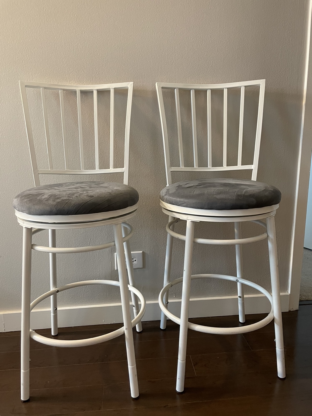 Pair of White Metal Swivel Bar Stools with Grey Cushions - photo 5