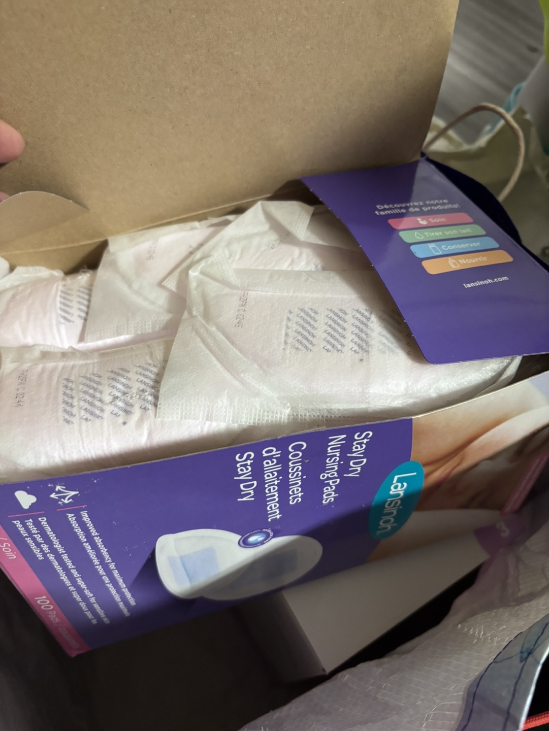 Postpartum Recovery Kit - Nursing Pads, Ice Packs & Breast Pump - photo 4