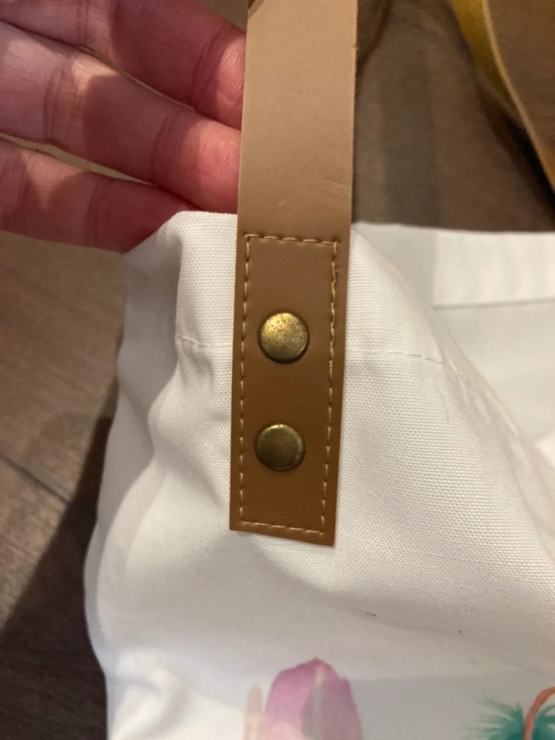 Tote Bag with Watercolor Feather Design image indicator(3)