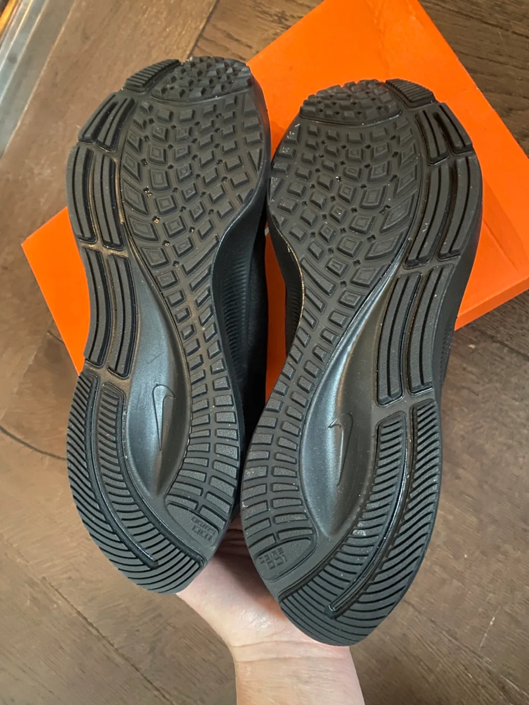 New Nike Men’s Running Shoes image indicator(3)