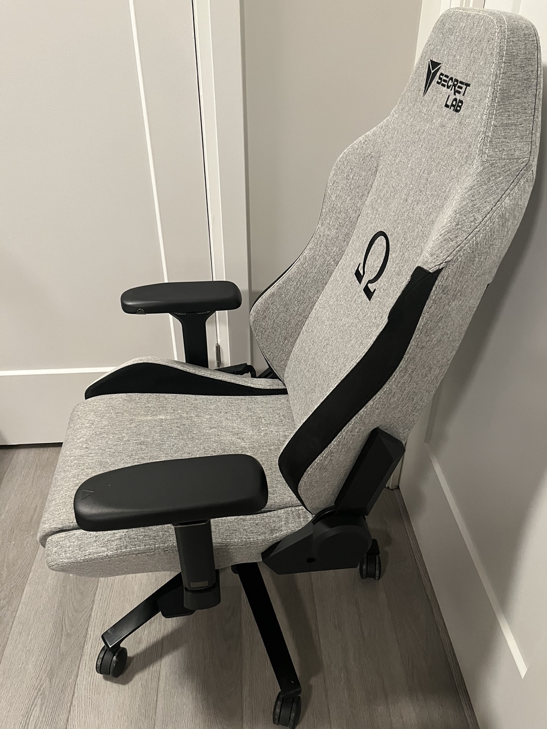 Gaming Chair - photo 2