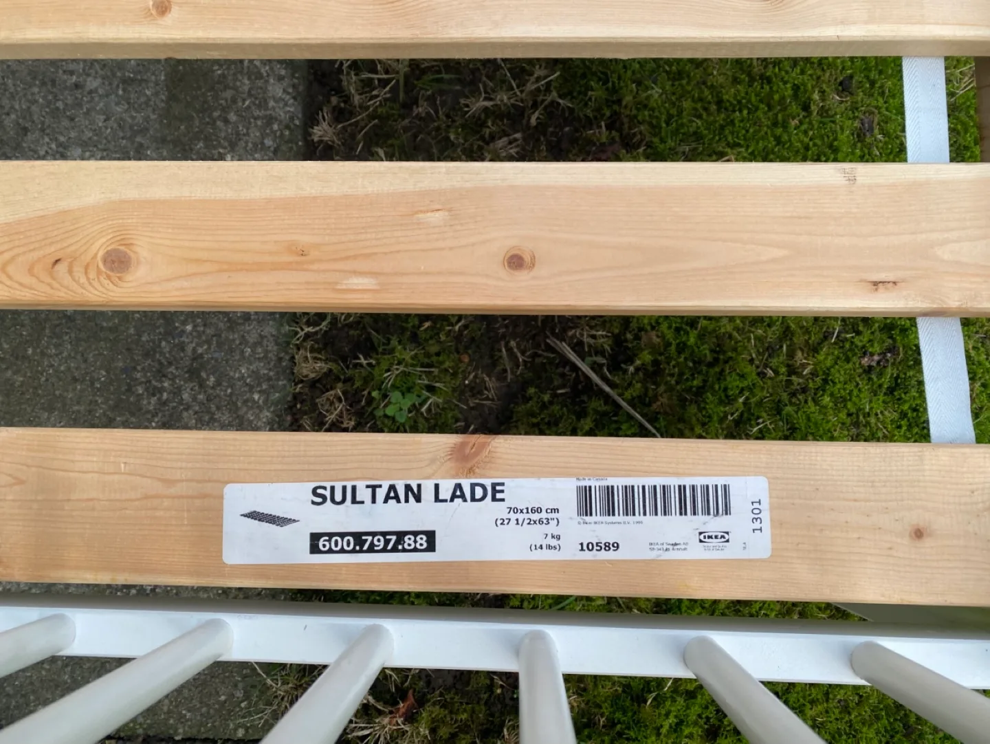 IKEA Toddler Bed - delivery available image indicator(4)