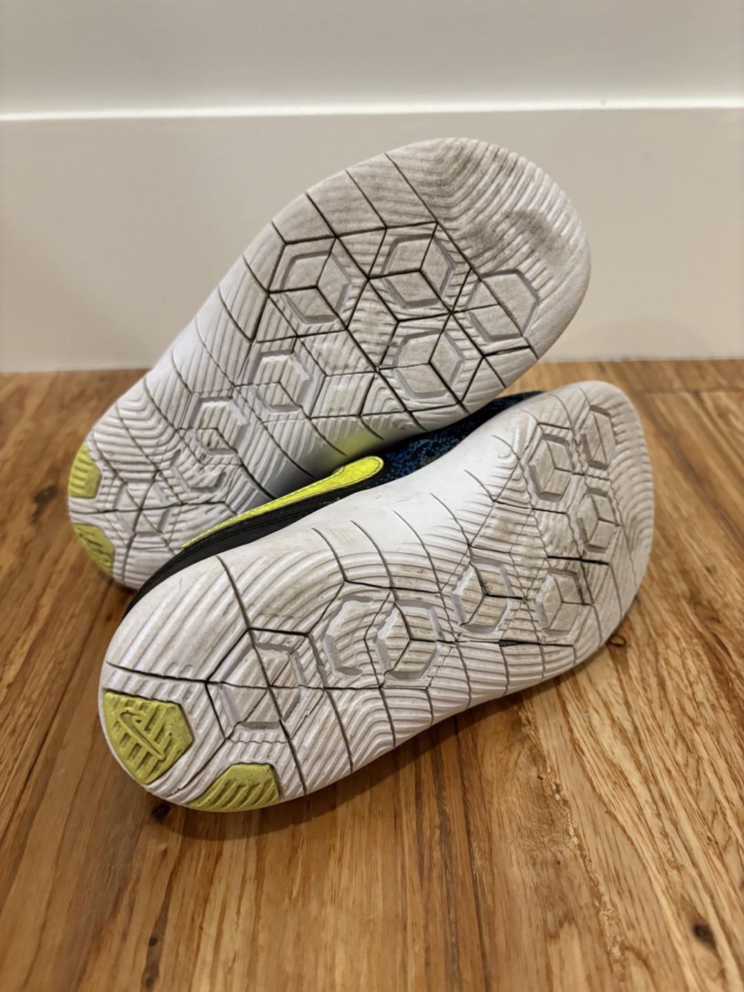 Kids Nike Shoes - photo 5