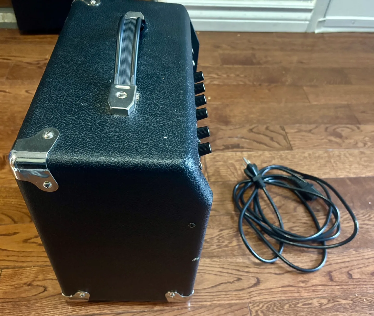 Fender Frontman 15G Guitar Amplifier image indicator(5)