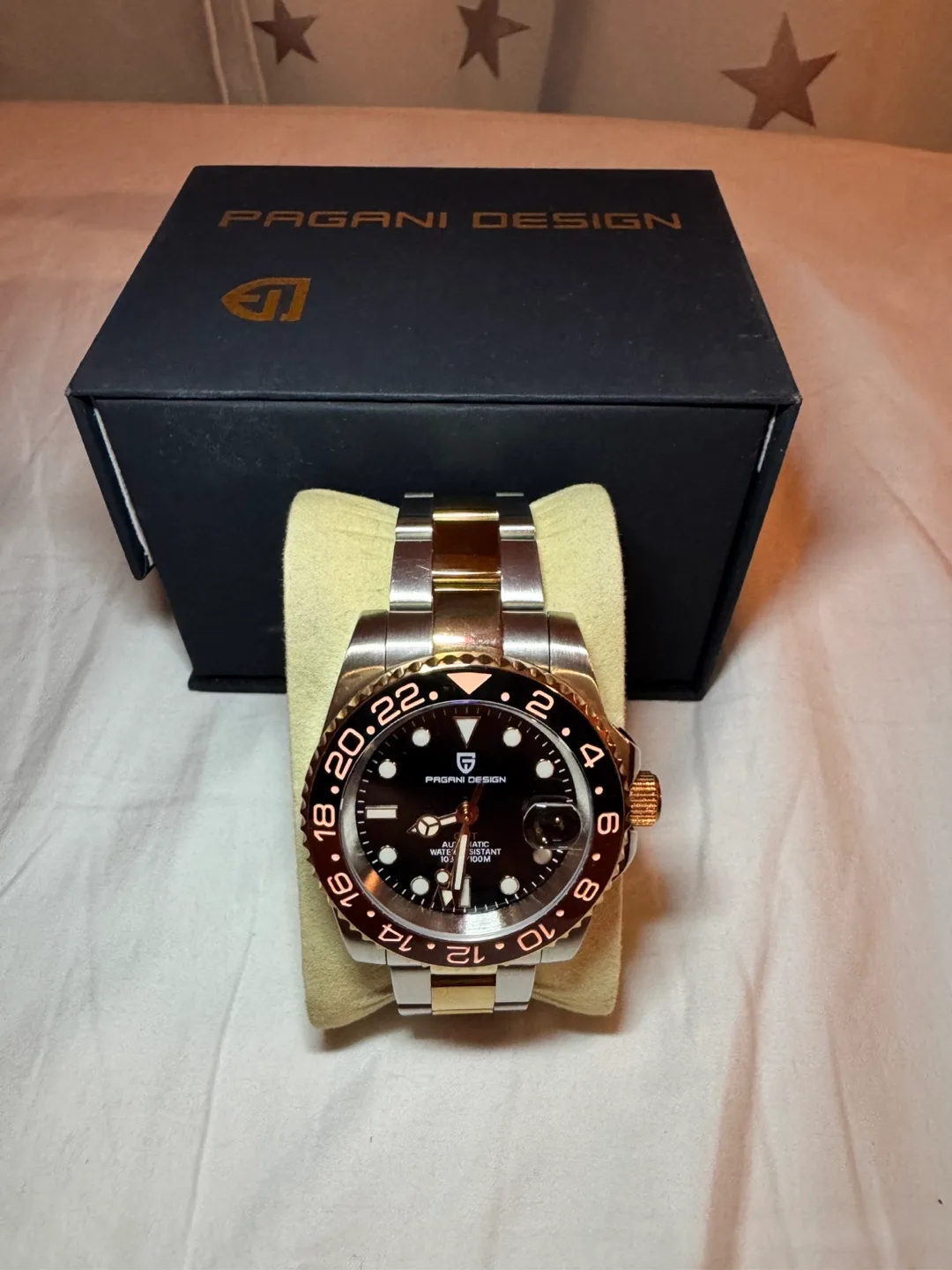 Pagani Design Rootbeer Men GMT watch Automatic image indicator(2)