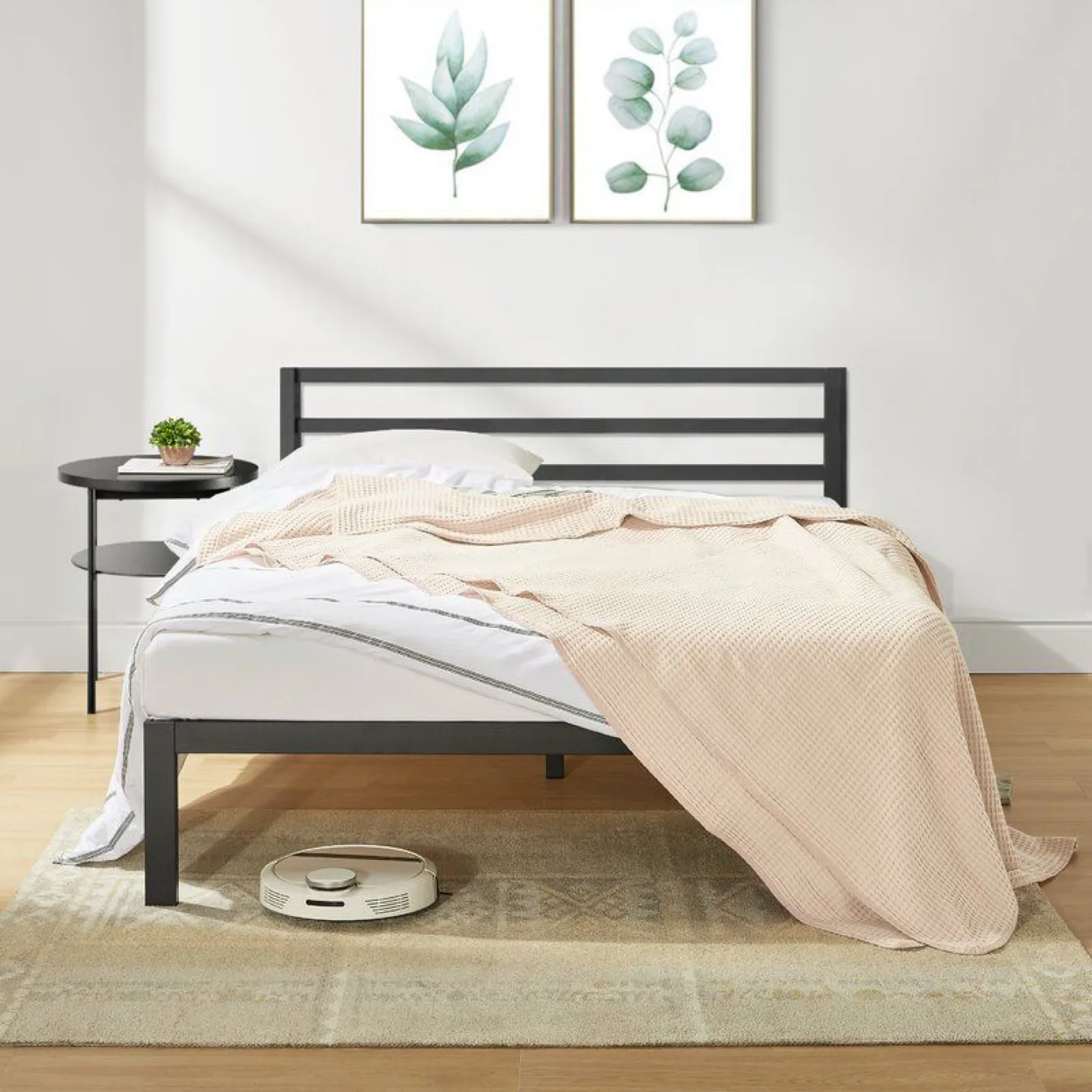 Bed Frame & Mattress - Queen Size image indicator(4)
