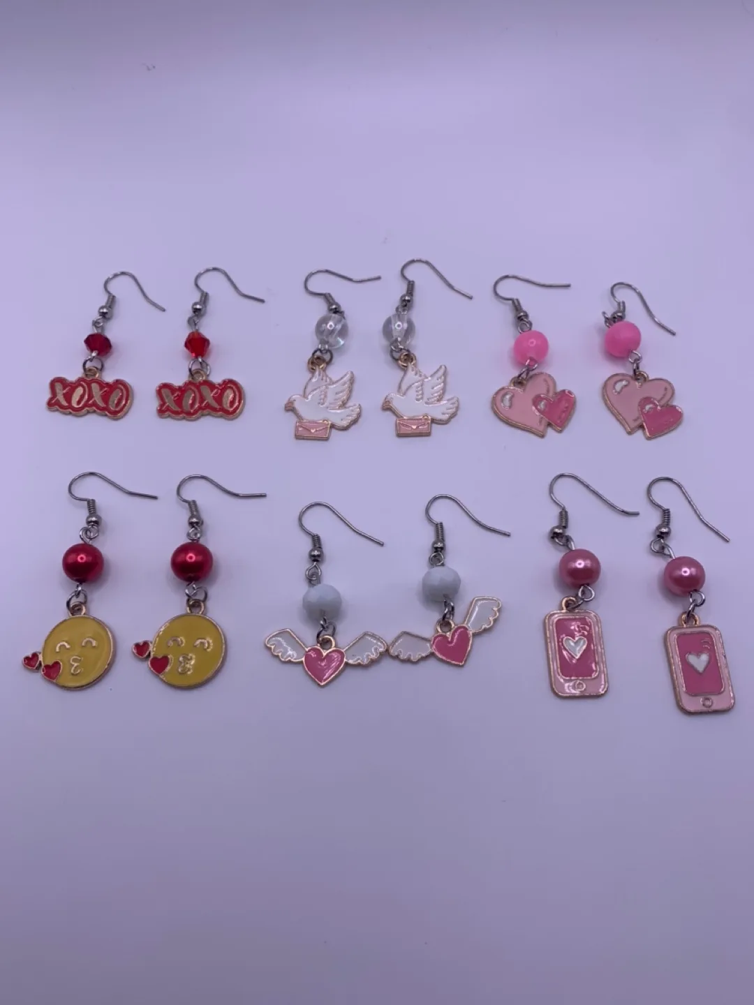 Cute Valentine's Day Themed earrings and keychains image indicator(3)