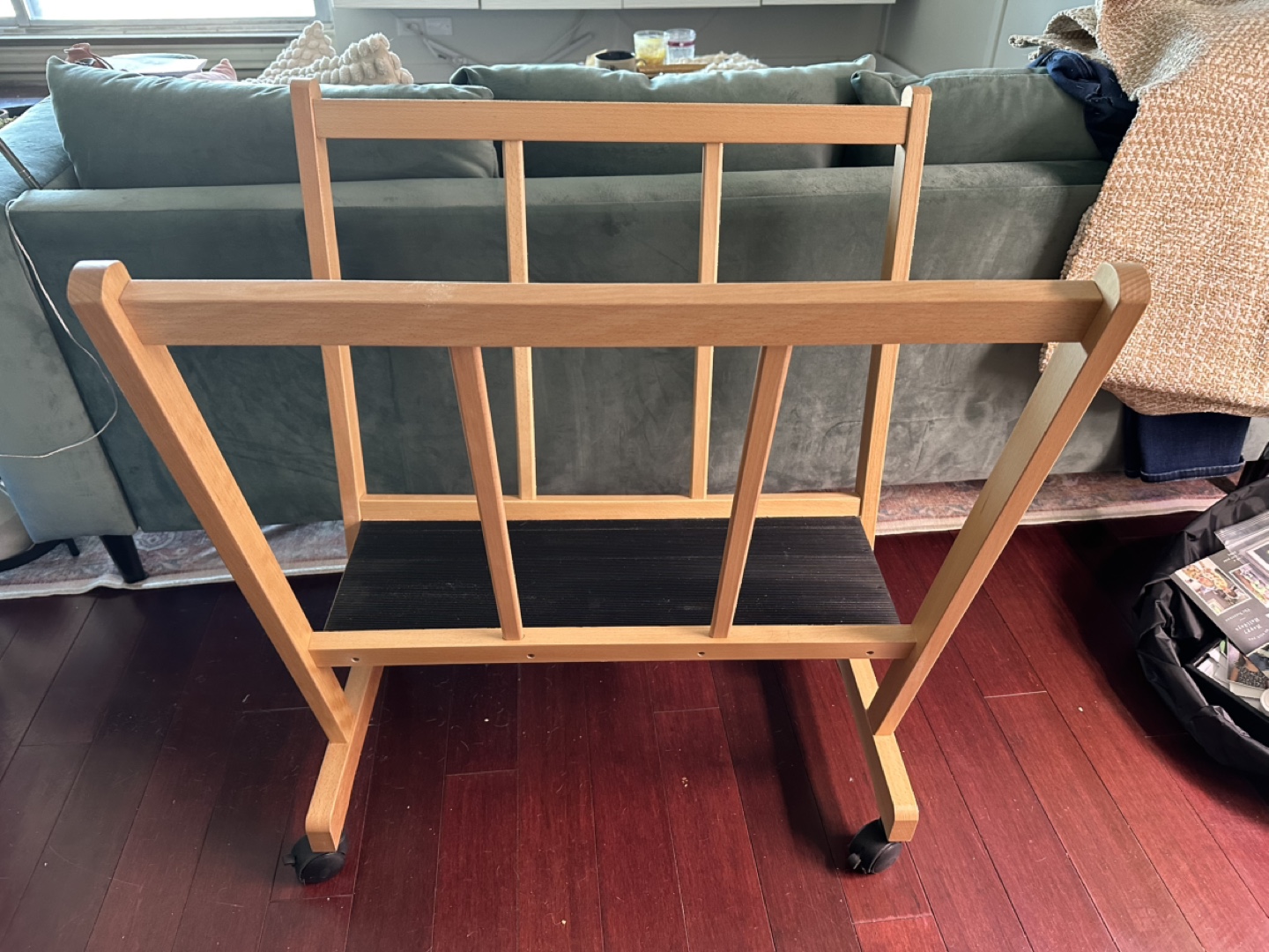 MEEDEN Wood Print Rack with Castors