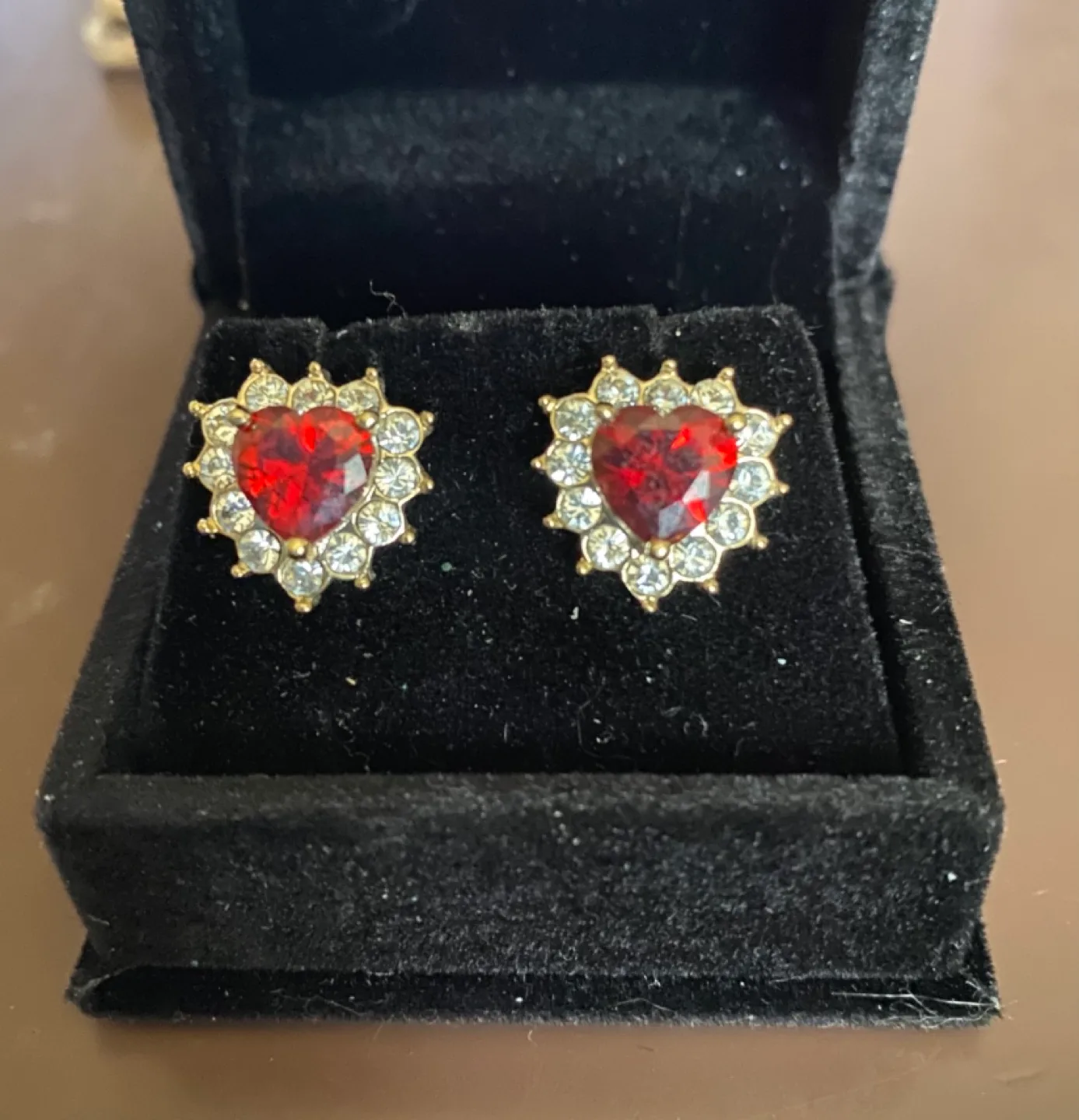 Grace Kelly collection, Gorgeous Red Heart Stud Earrings thumbnail