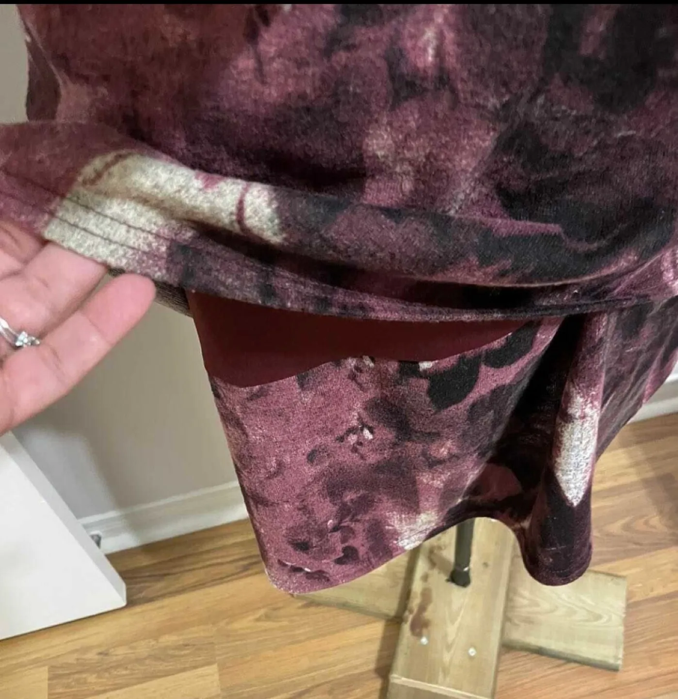 R&M Richards Size 16 Two-Piece Skirt Suit, Burgundy Floral image indicator(4)