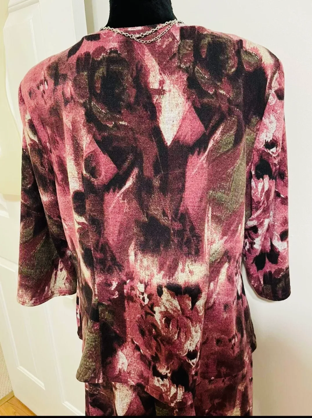 R&M Richards Size 16 Two-Piece Skirt Suit, Burgundy Floral image indicator(2)