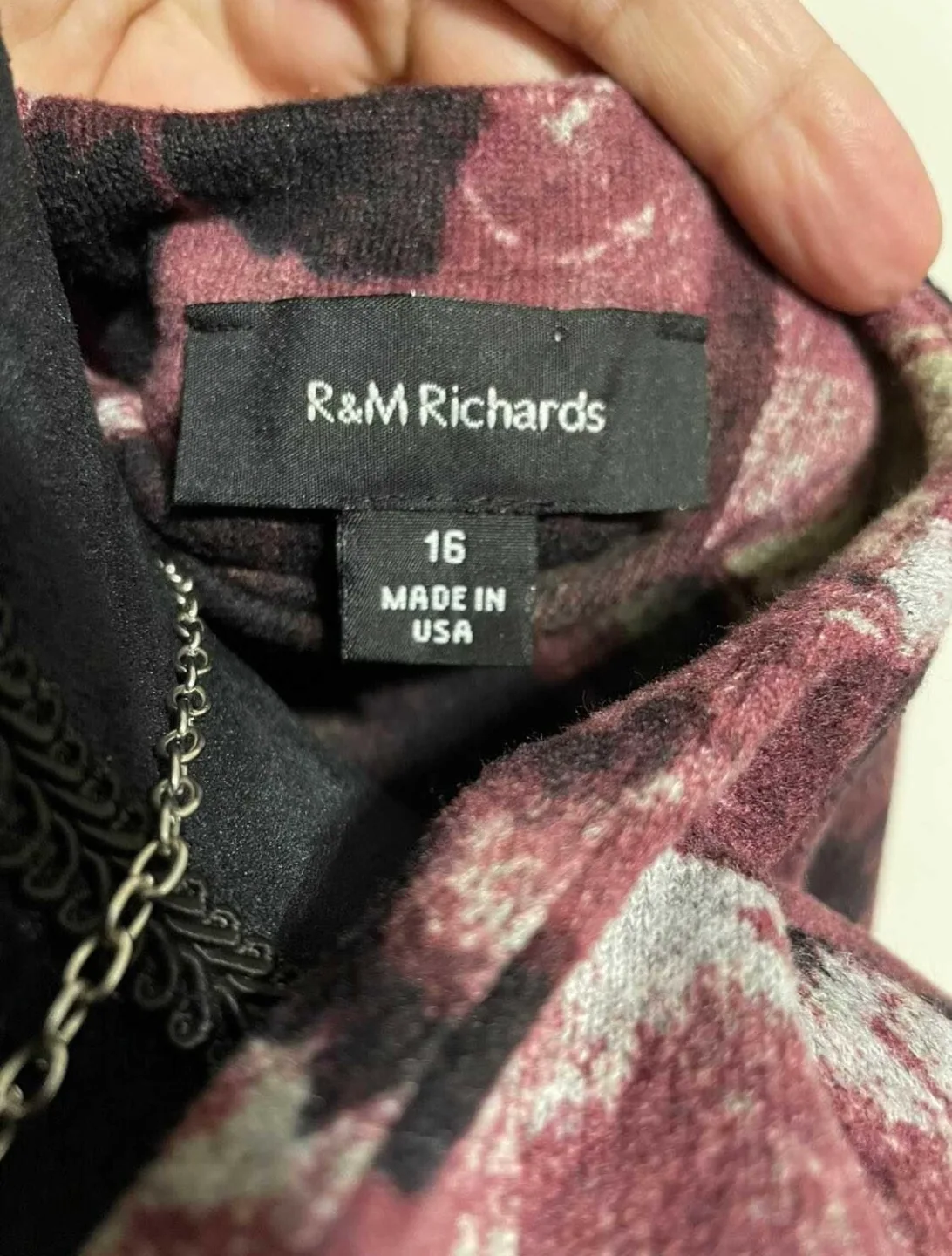 R&M Richards Size 16 Two-Piece Skirt Suit, Burgundy Floral image indicator(3)