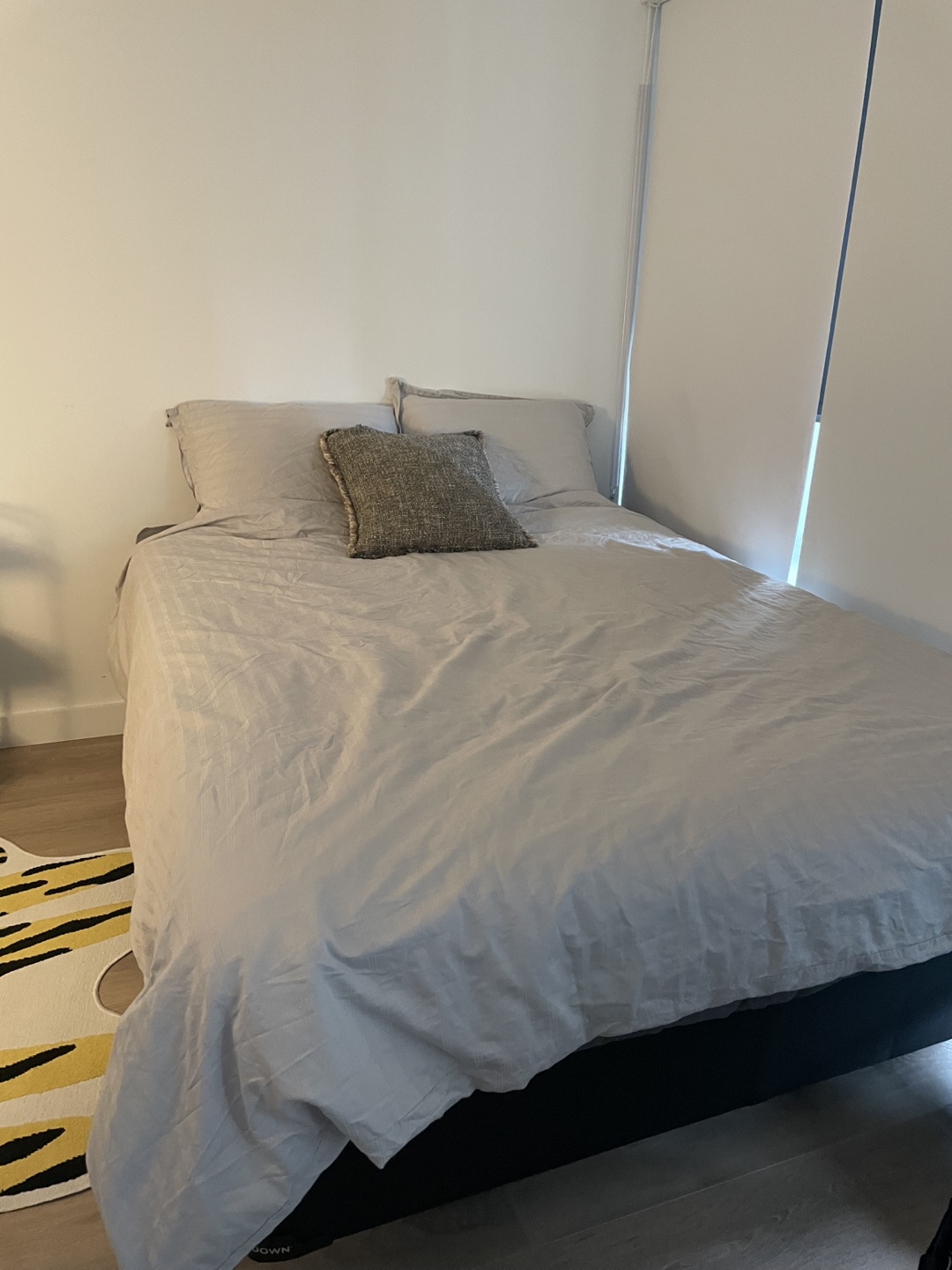 Kingsdown queen Mattress & Foundation