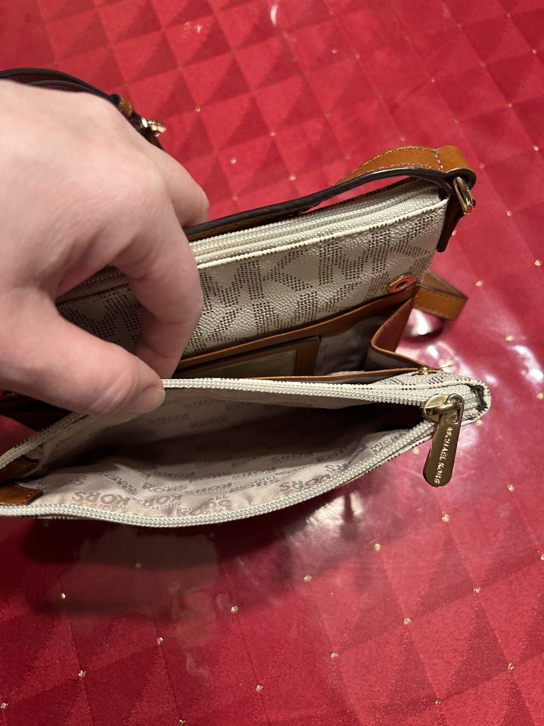 Michael Kors Crossbody Bag - photo 3
