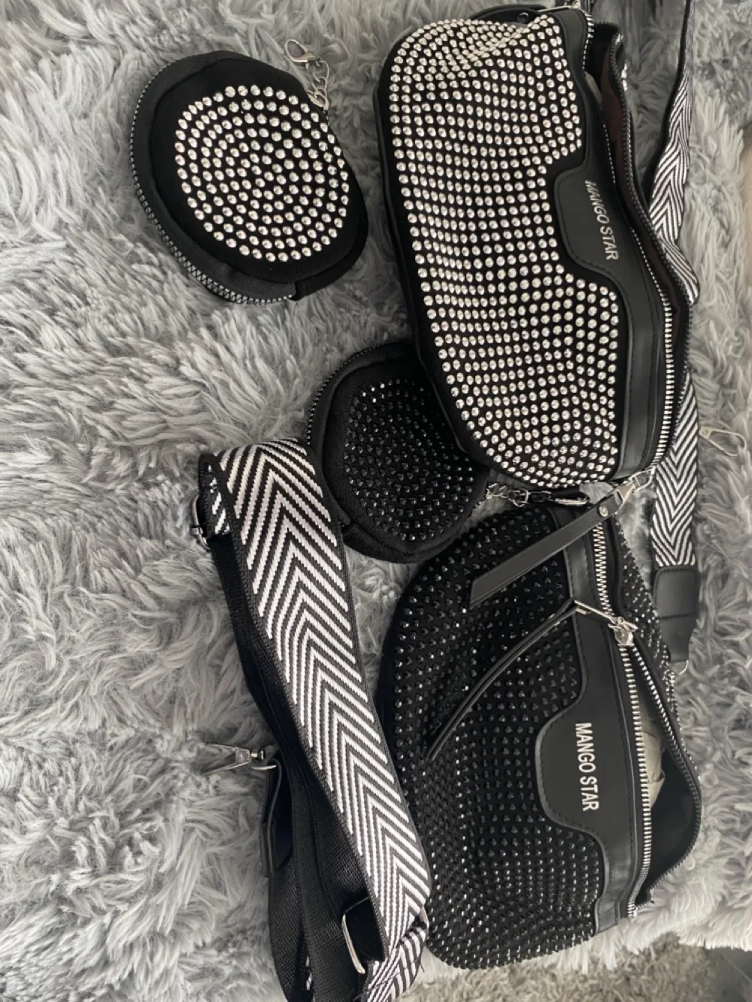 Mango Star Rhinestone Bag Set image indicator(2)