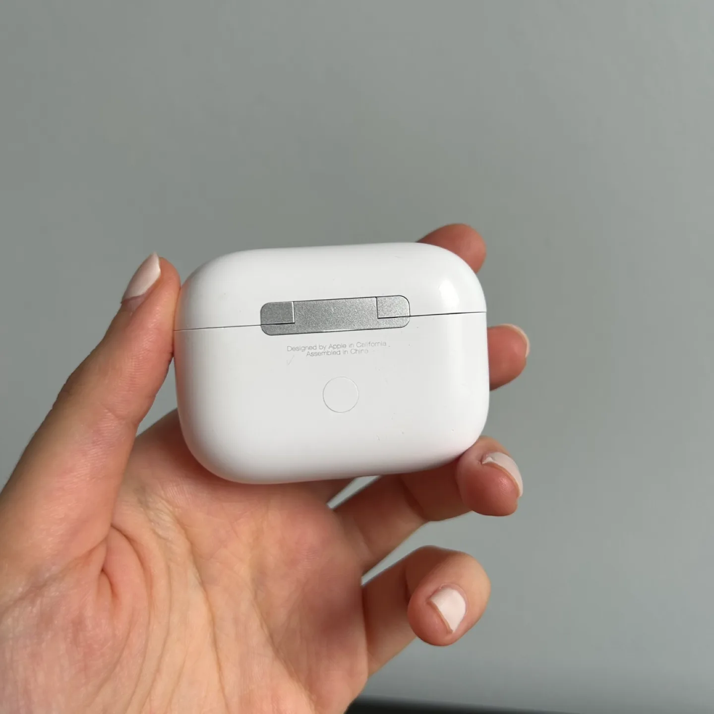 Used wireless earphones image indicator(3)