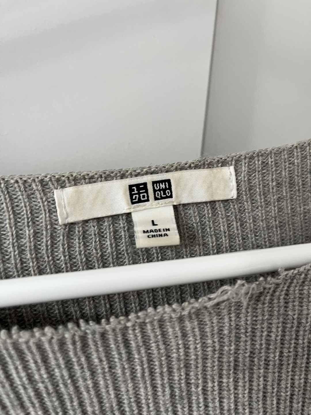 UNIQLO Gray Ribbed Knit Sweater Size L - photo 2