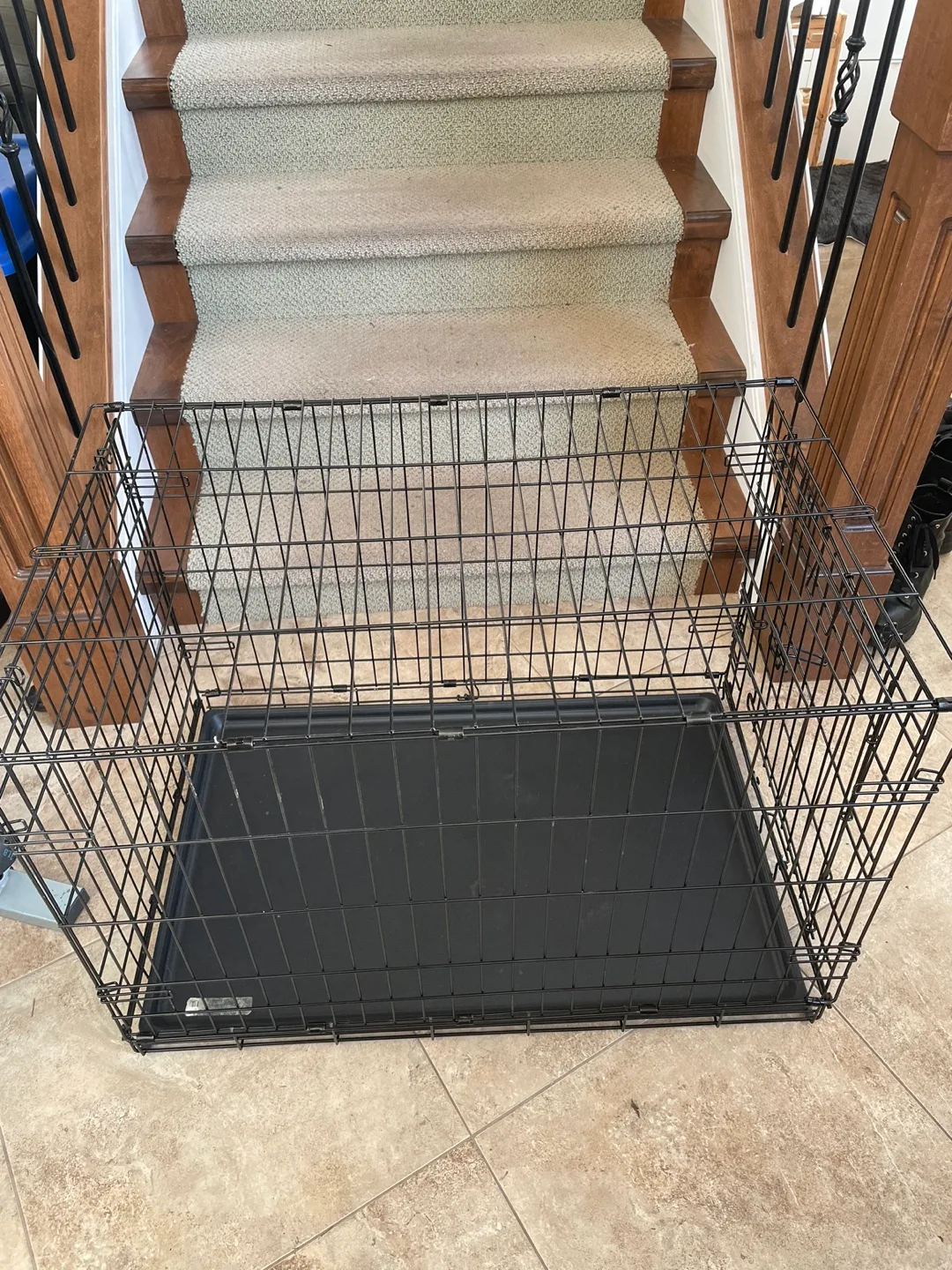 Foldable Dog Cage (used) W=21.6” L=35.8” H=24.8” image indicator(7)