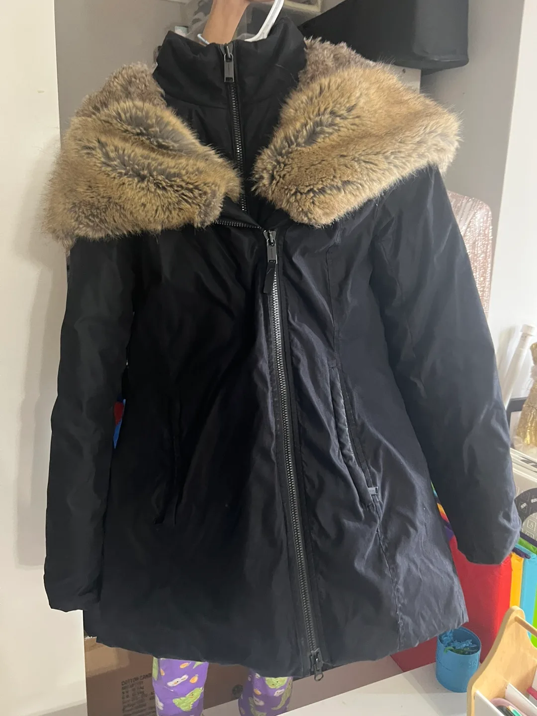 Babaton Aritzia Winter Parka Jacket St. Moritz size Small image indicator(8)