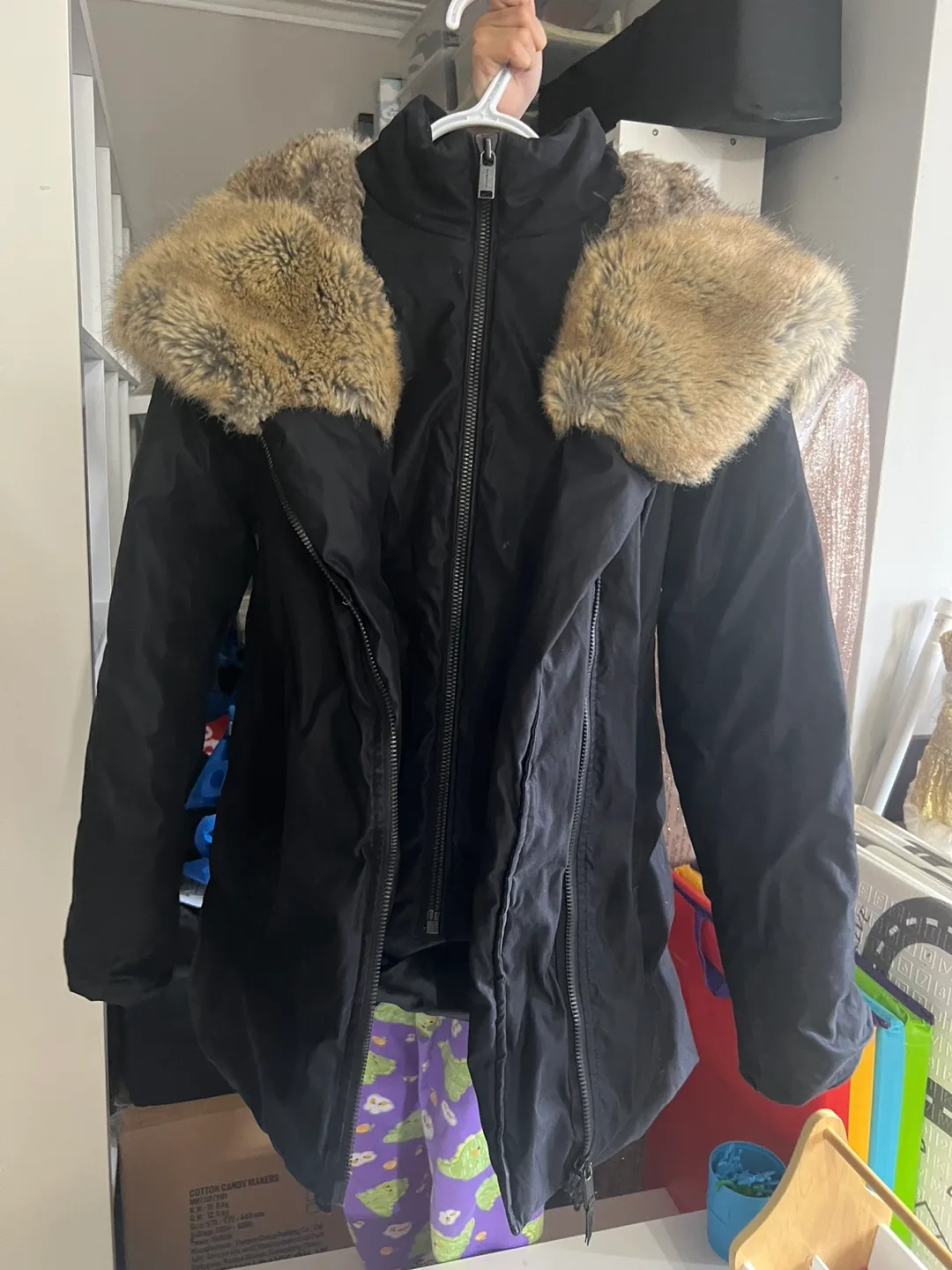 Babaton Aritzia Winter Parka Jacket St. Moritz size Small image indicator(7)