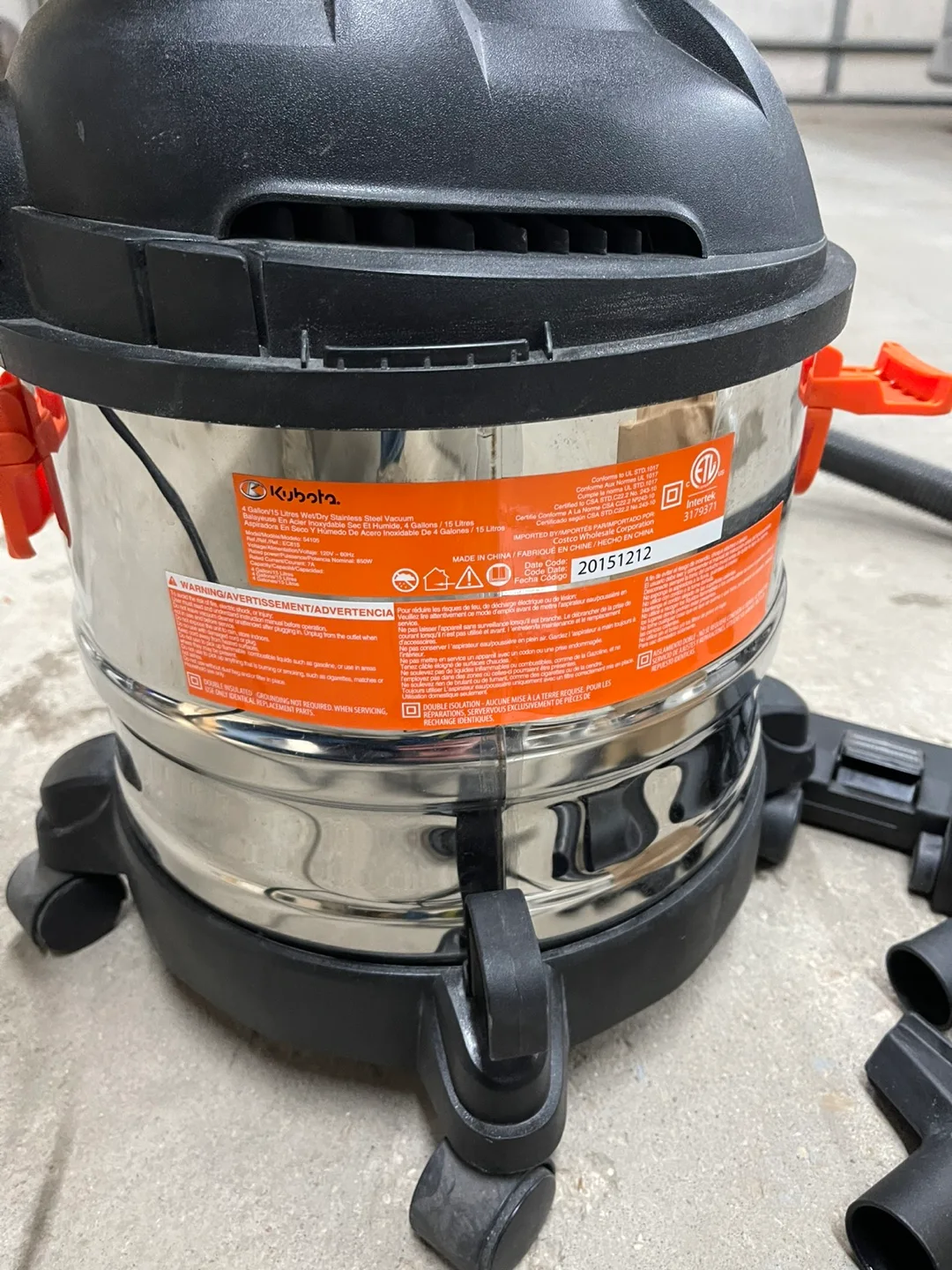 Kubota 4 Gallon Stainless Wet/Dry Vacuum image indicator(4)