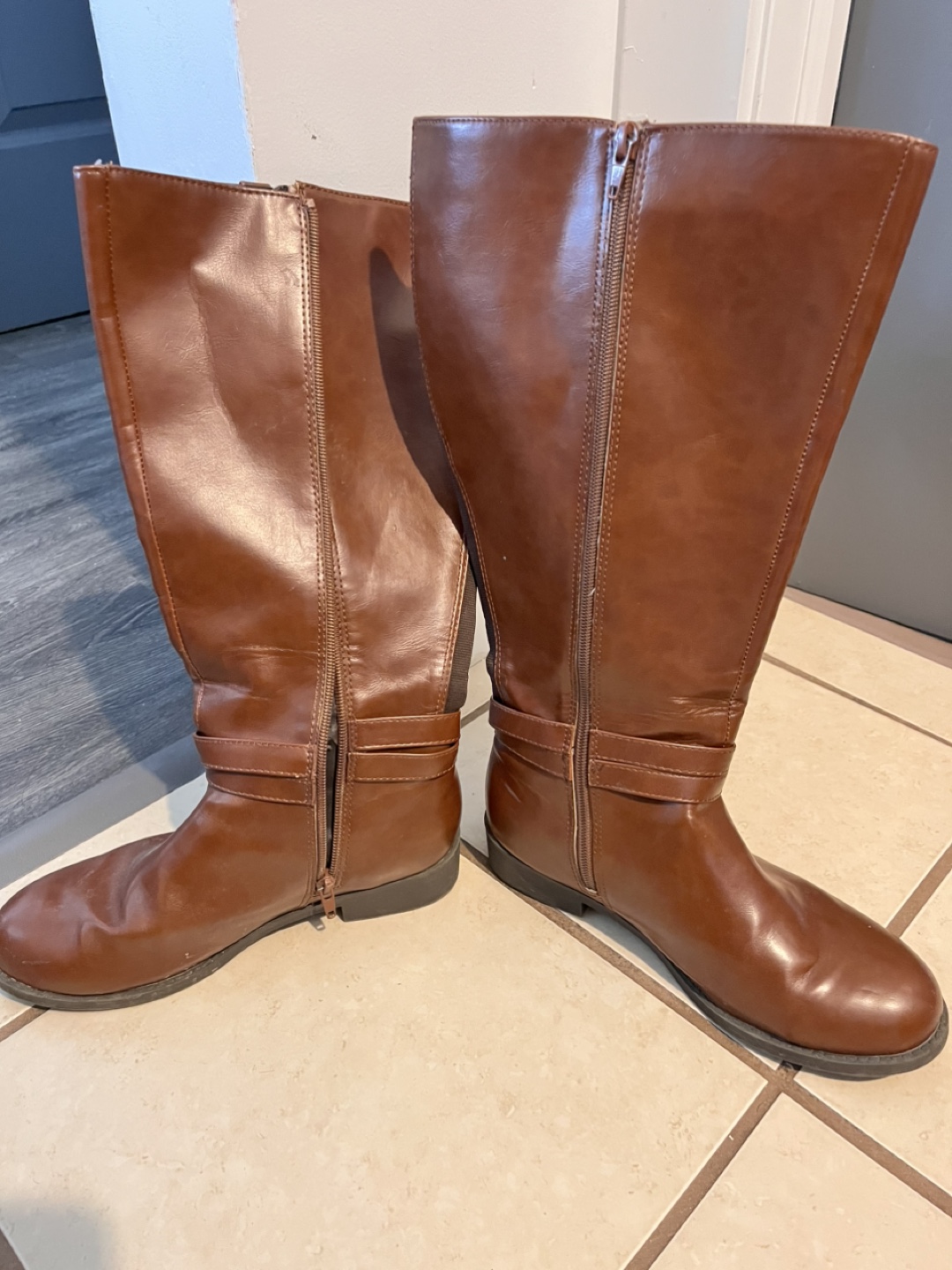 Brown Leather Riding Boots - Size 7.5W - photo 4
