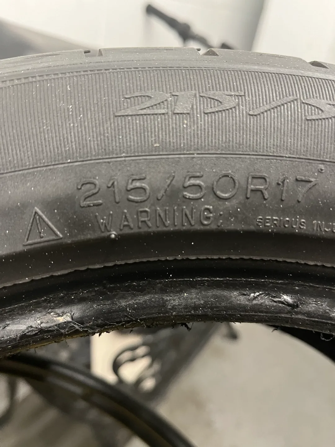 Used 215/50R17 Tire image indicator(2)