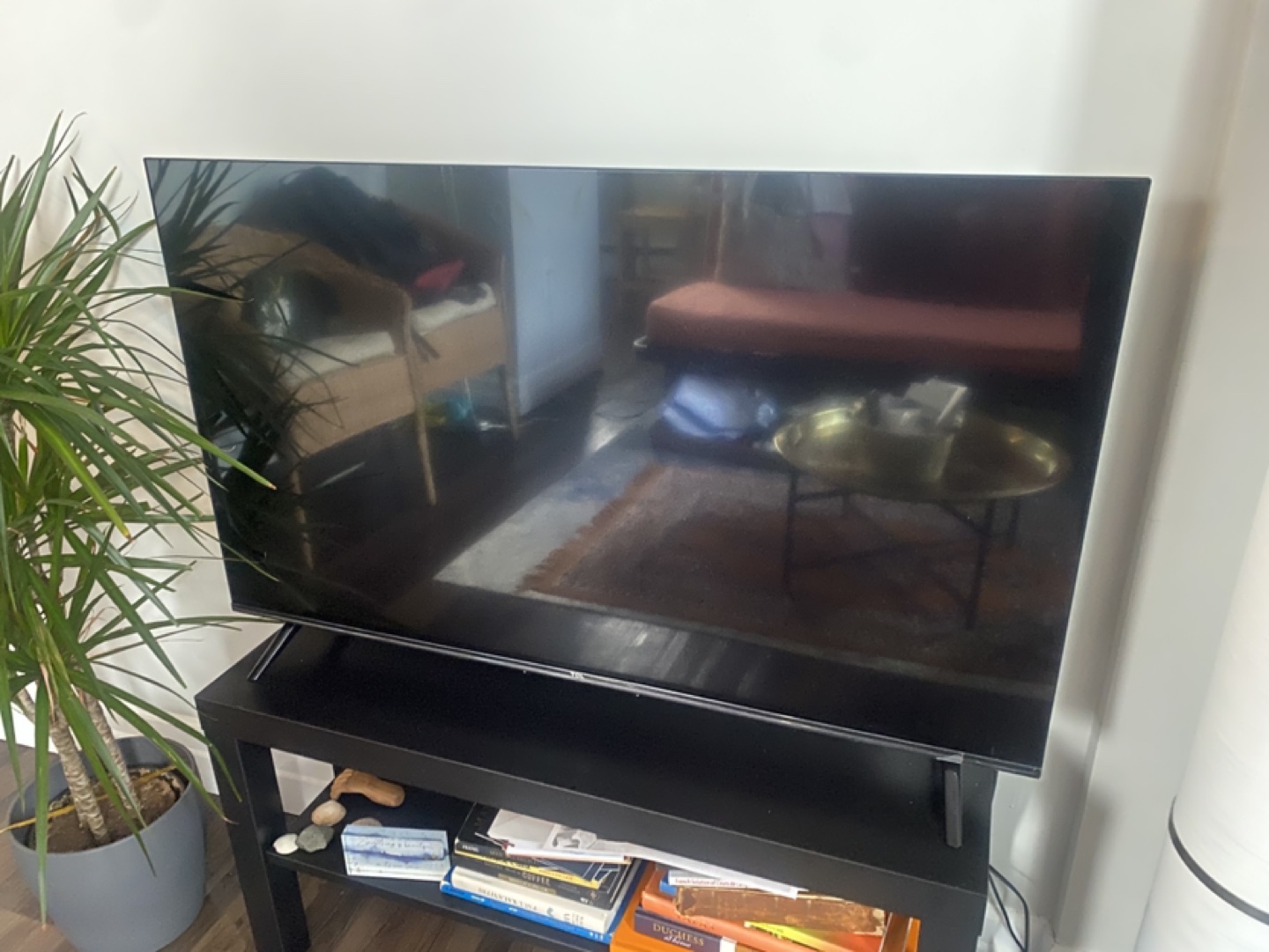TCL 43" TV - photo 2