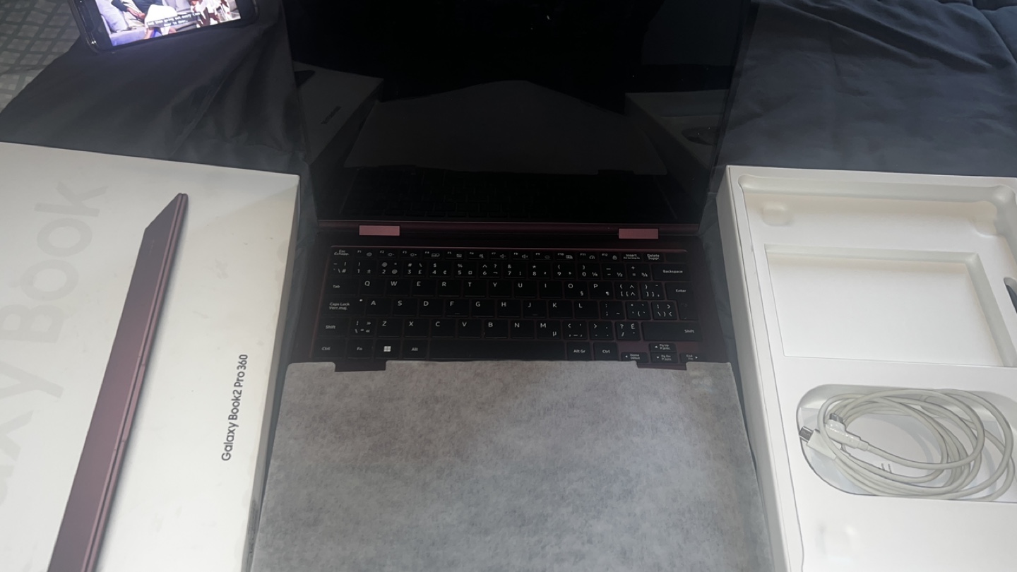 Samsung Galaxy Book2 Pro 360 Laptop - Burgundy - photo 4