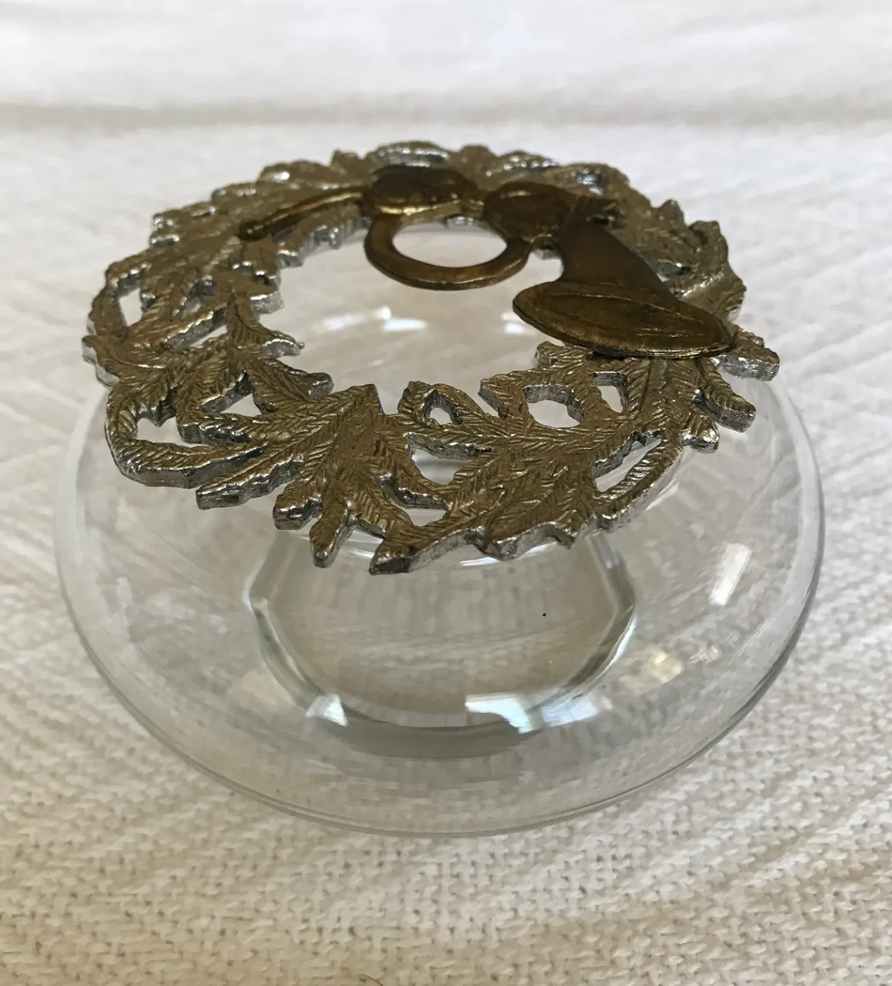 Vintage Holiday Potpourri Jar image indicator(2)