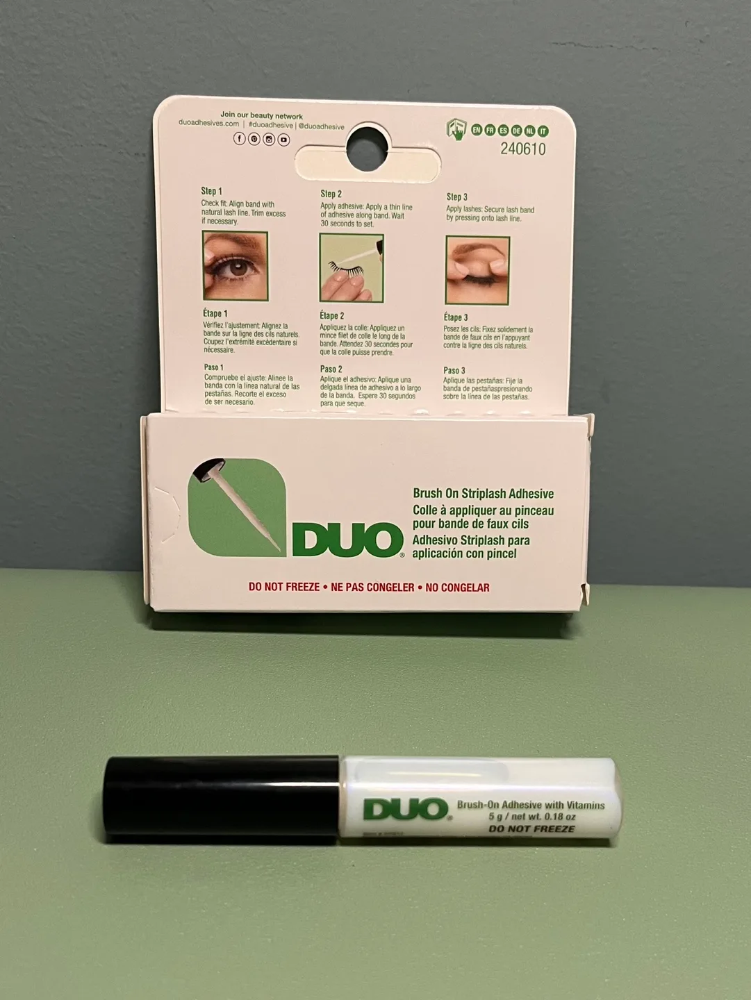 DUO eyelash glue image indicator(2)
