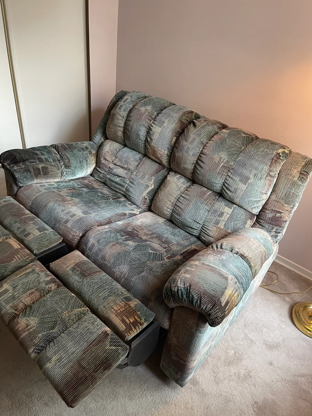 Reclining sofa thumbnail