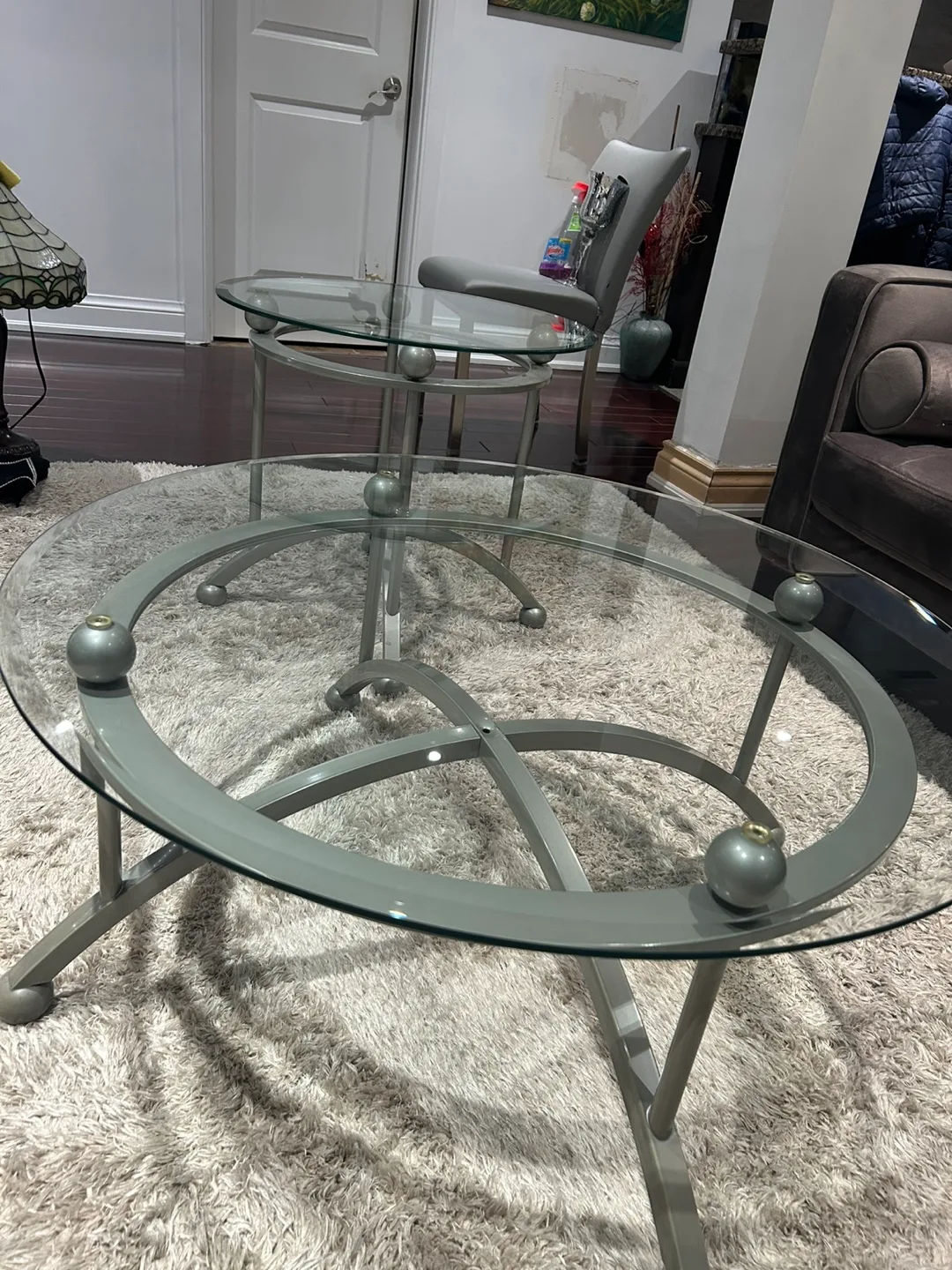 Glass-top nesting coffee tables and side table image indicator(2)