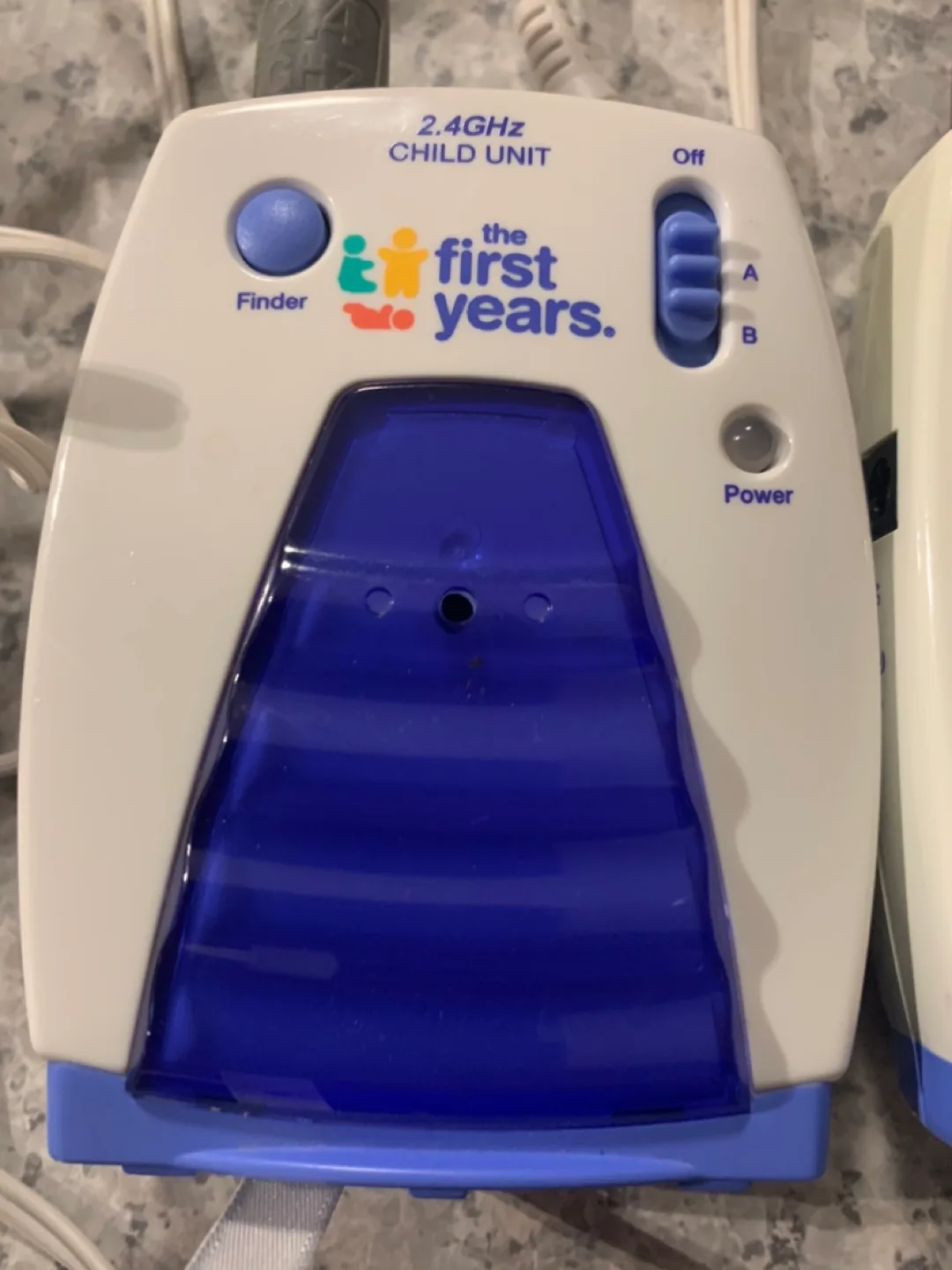 The First Years 2.4GHz Baby Monitor image indicator(2)