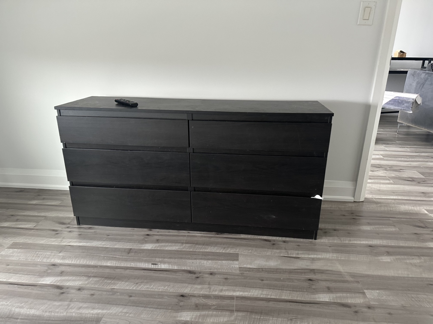 IKEA MALM 6-drawer dresser - photo 2